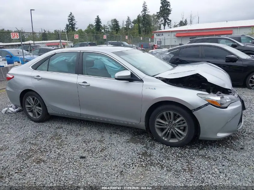 2015 TOYOTA CAMRY HYBRID SE