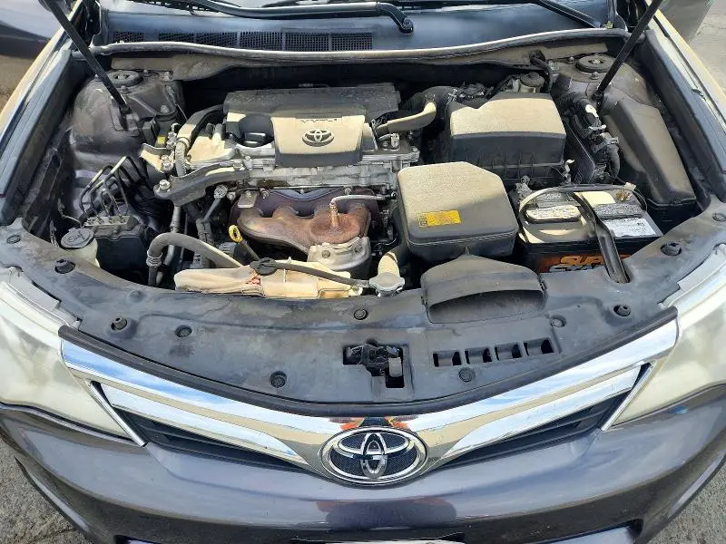 2014 TOYOTA CAMRY XLE  
