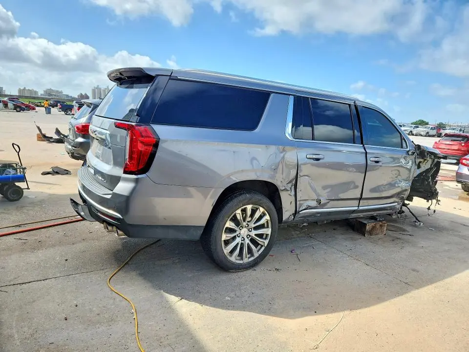 2022 GMC YUKON XL DENALI  