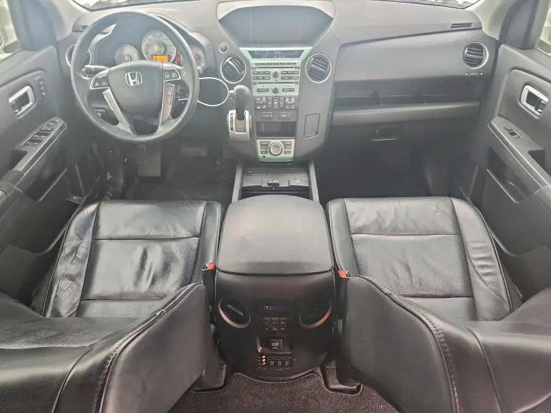 2011 HONDA PILOT TOURING  