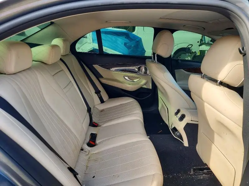 2017 MERCEDES-BENZ E 300 4MATIC  