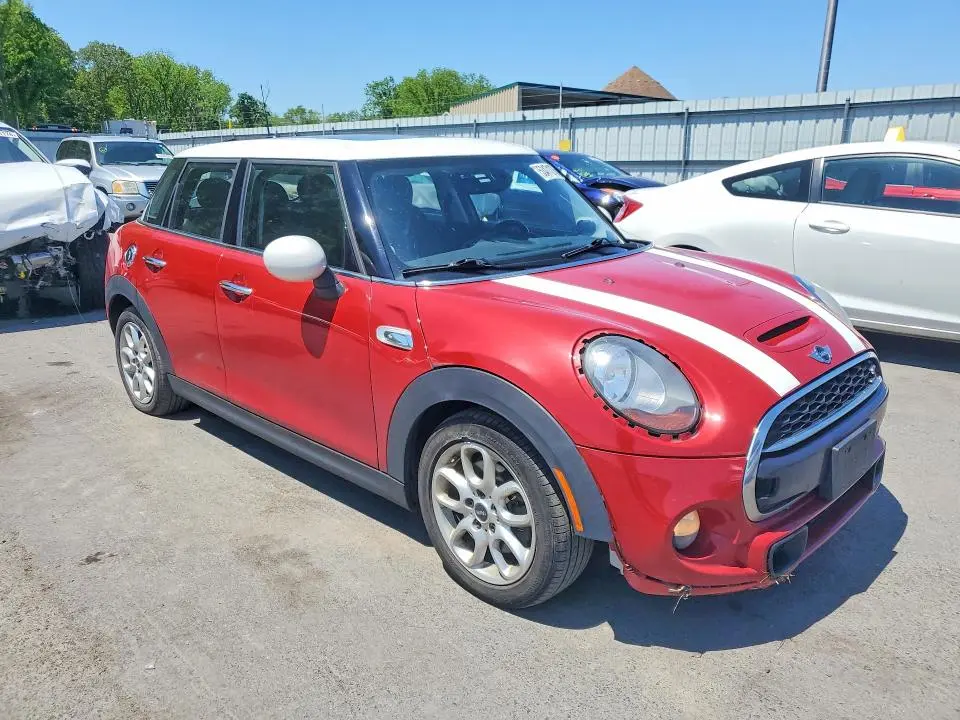 2017 MINI COOPER S  