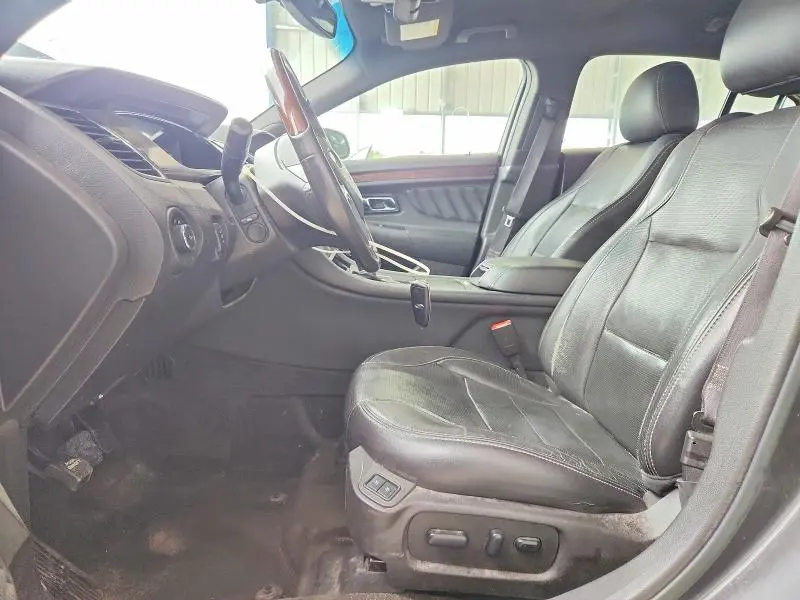 2015 FORD TAURUS LIMITED  