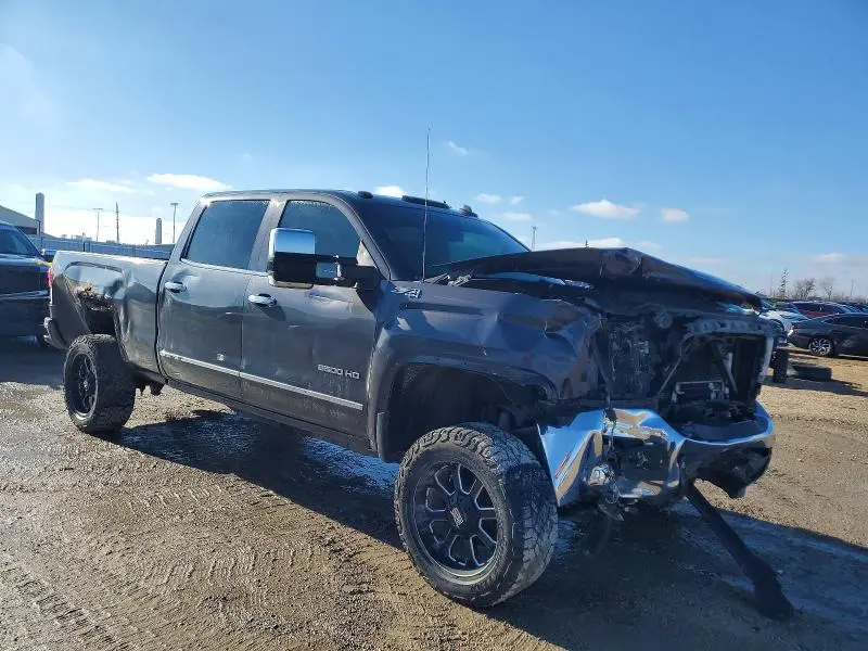 2015 GMC SIERRA K2500 SLT  