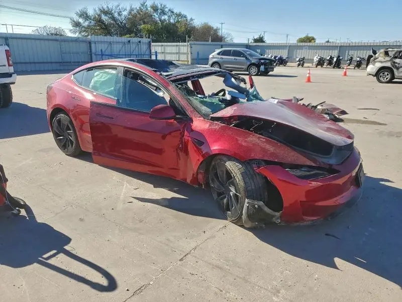 2024 TESLA MODEL 3   