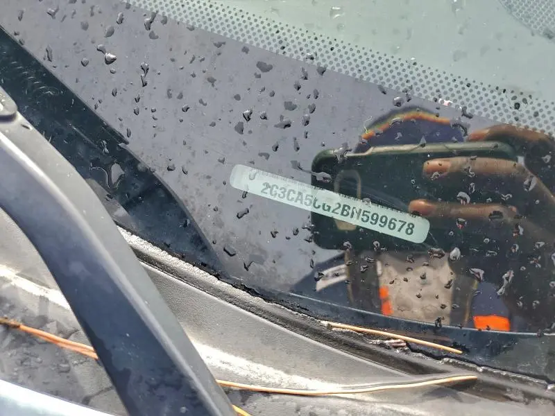 2011 CHRYSLER 300 LIMITED  