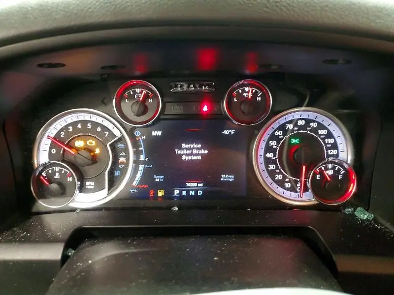 2018 RAM 1500 SLT  