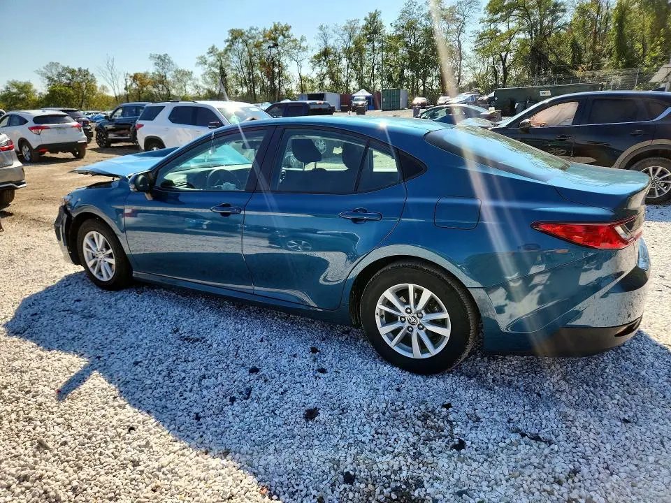 2025 TOYOTA CAMRY LE  