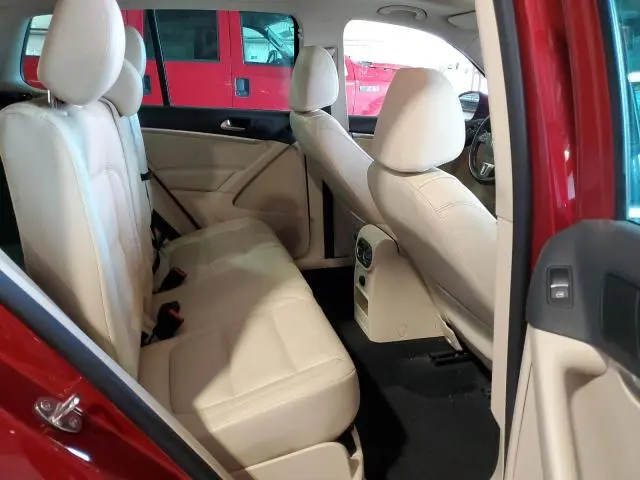 2013 VOLKSWAGEN TIGUAN S  