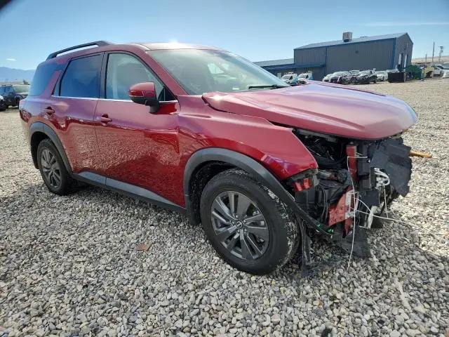 2022 NISSAN PATHFINDER SV  