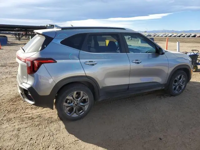 2024 KIA SELTOS S  