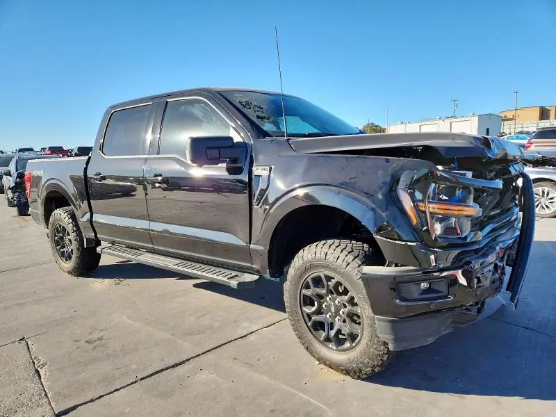2024 FORD F150 XLT  