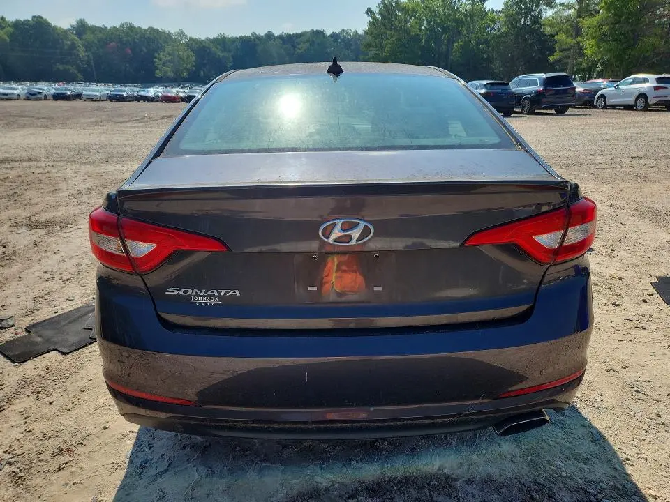 2017 HYUNDAI SONATA SE  