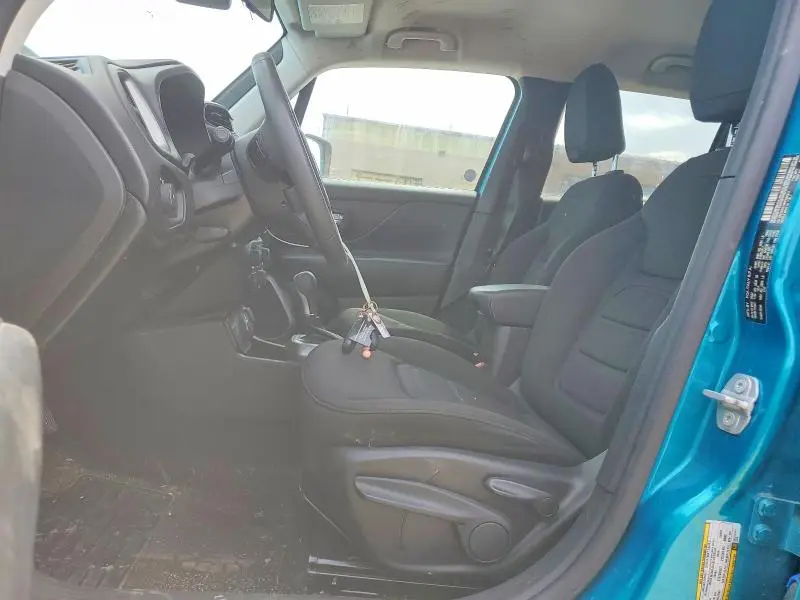 2022 JEEP RENEGADE LATITUDE  
