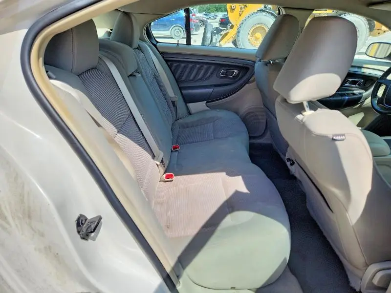 2010 FORD TAURUS SEL  