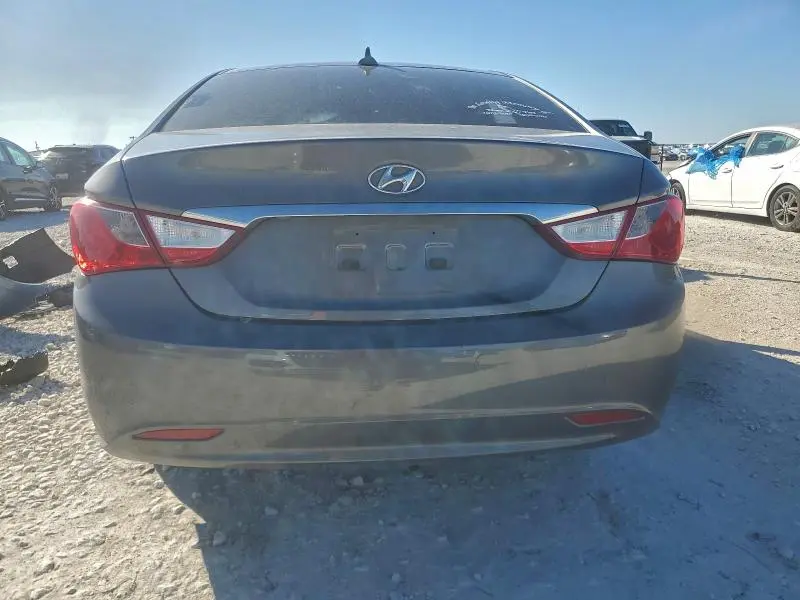 2012 HYUNDAI SONATA GLS  