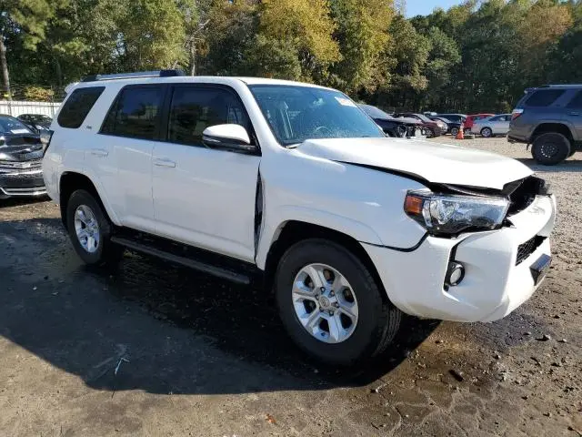 2019 TOYOTA 4RUNNER SR5  