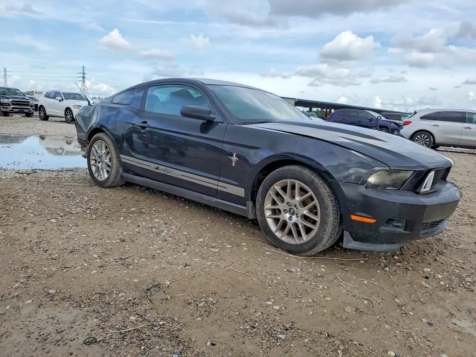 2012 FORD MUSTANG   