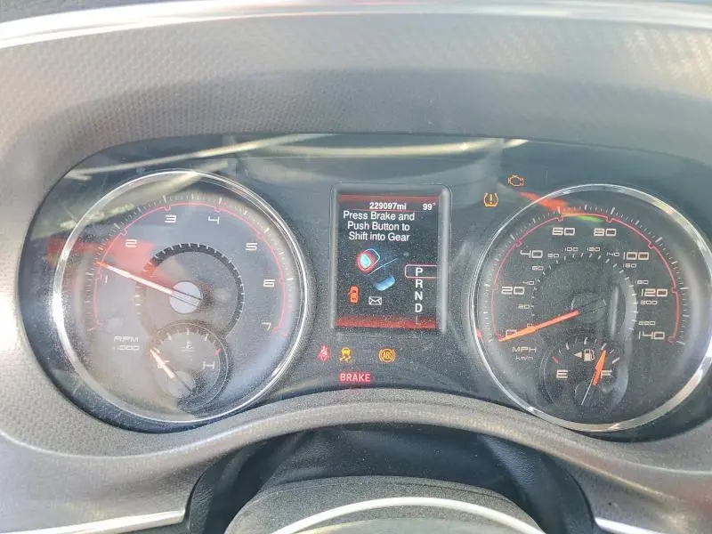 2013 DODGE CHARGER SE  
