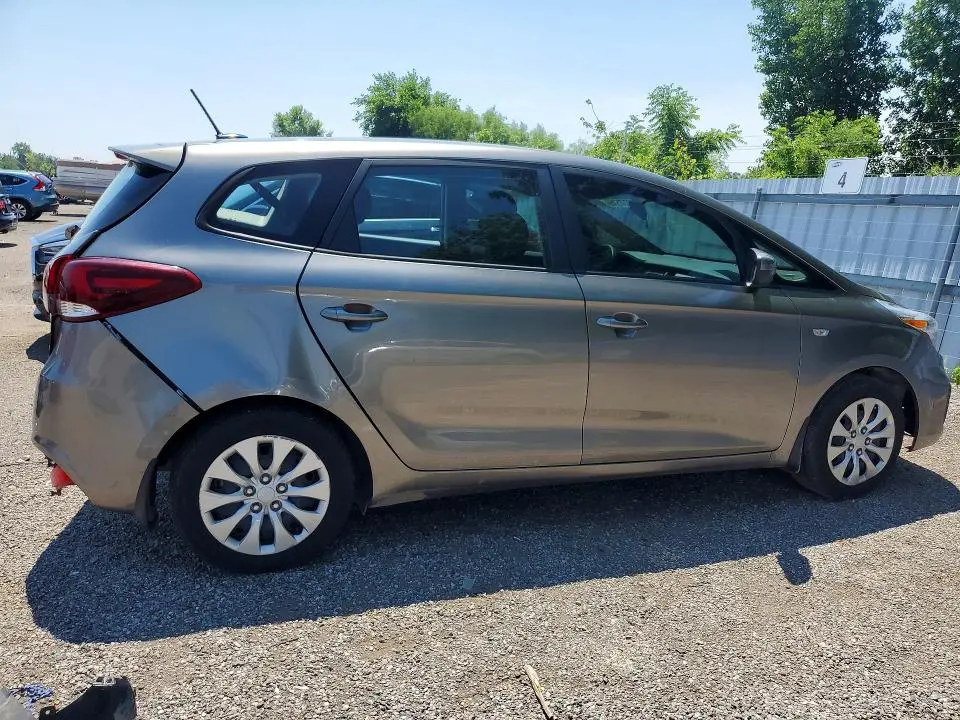 2017 KIA RONDO   