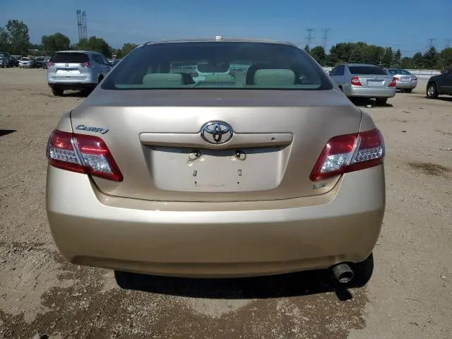 2011 TOYOTA CAMRY BASE  