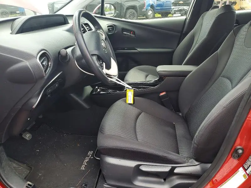 2017 TOYOTA PRIUS THREE  