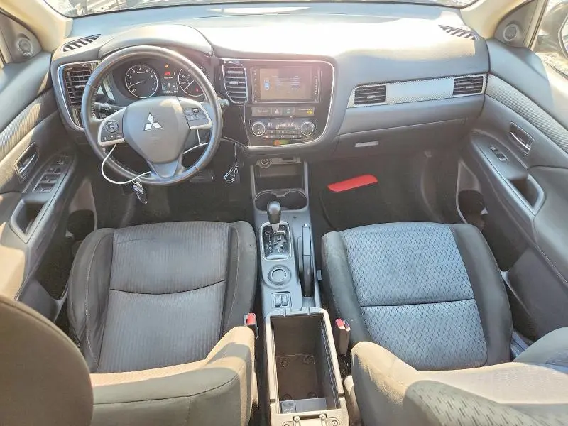 2014 MITSUBISHI OUTLANDER SE  