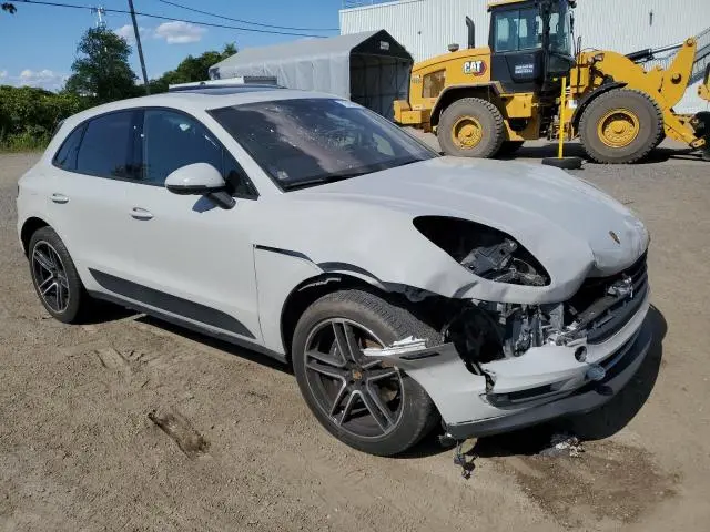 2021 PORSCHE MACAN   