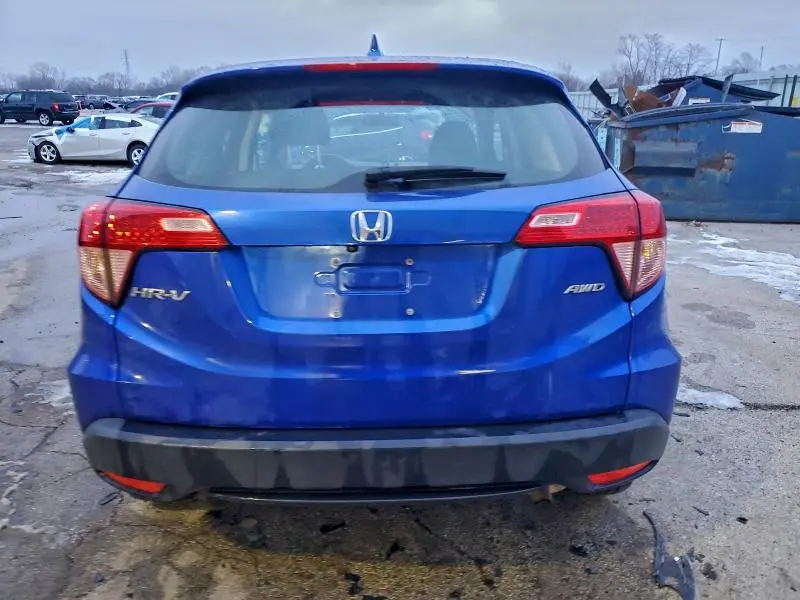 2018 HONDA HR-V LX  