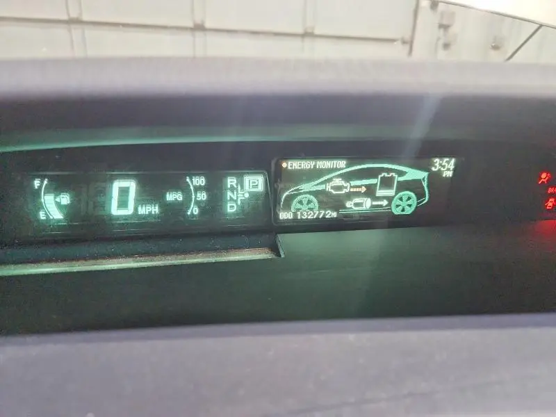 2010 TOYOTA PRIUS V  