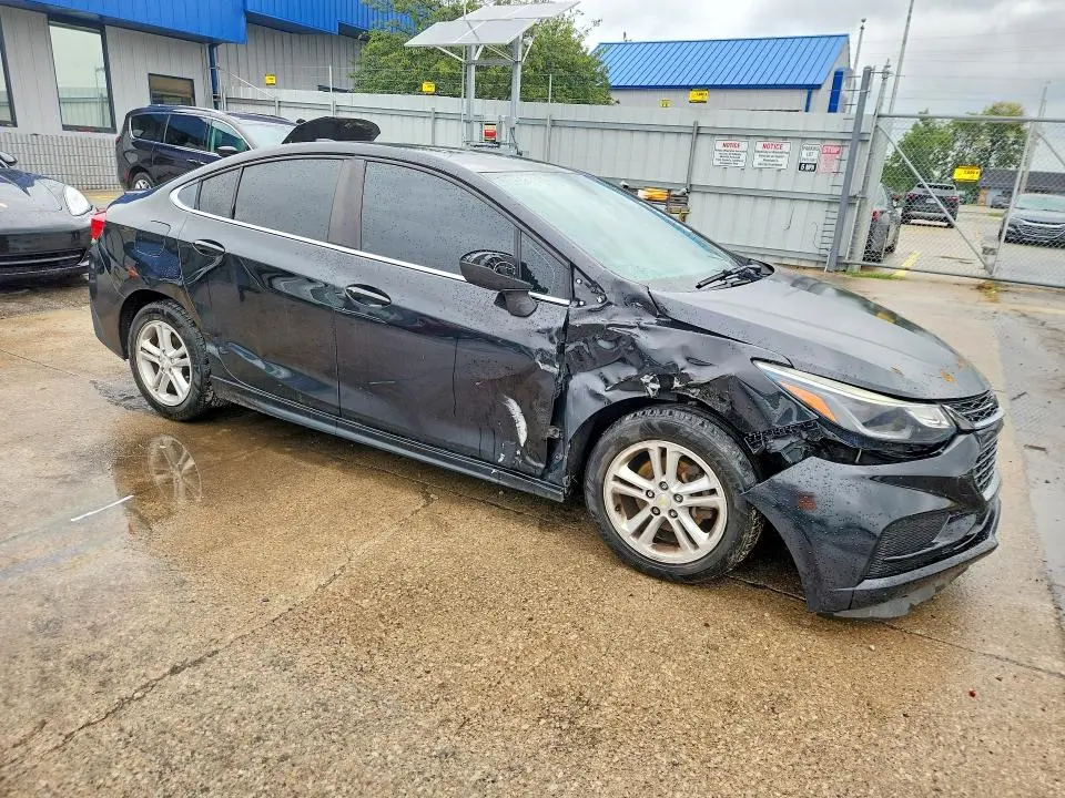 2016 CHEVROLET CRUZE LT  