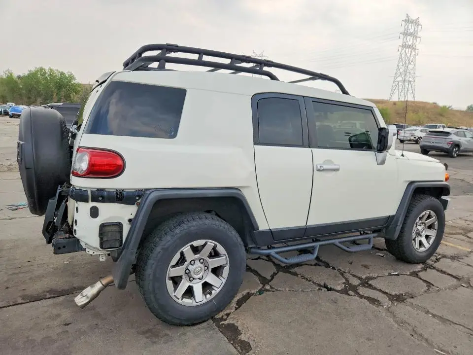 2014 TOYOTA FJ CRUISER BASE  