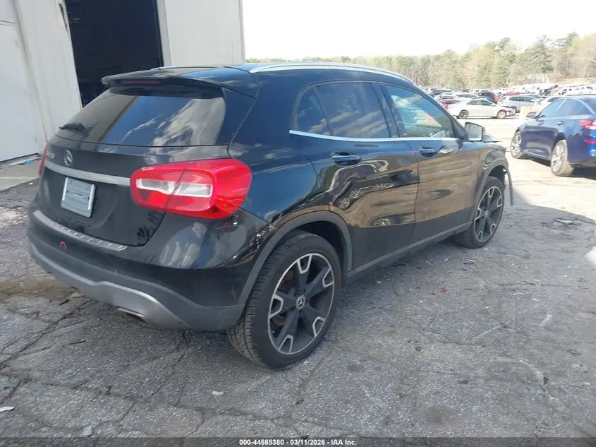 2018 MERCEDES-BENZ GLA 250  