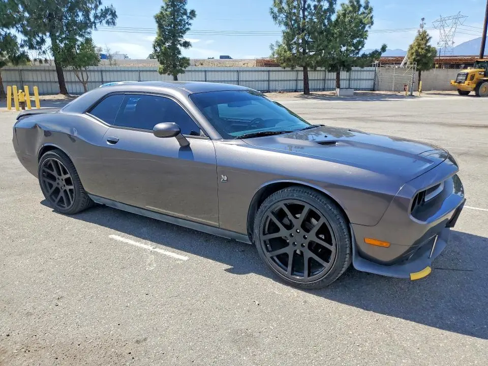 2014 DODGE CHALLENGER SXT  