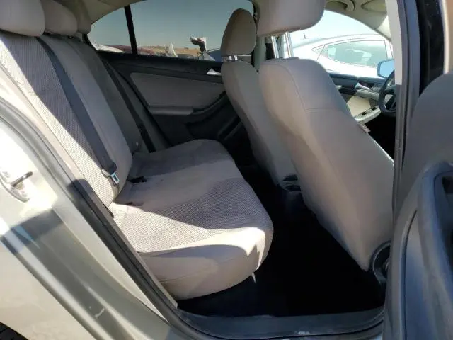 2013 VOLKSWAGEN JETTA BASE  