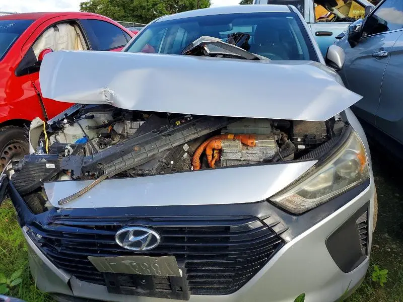2018 HYUNDAI IONIQ BLUE  