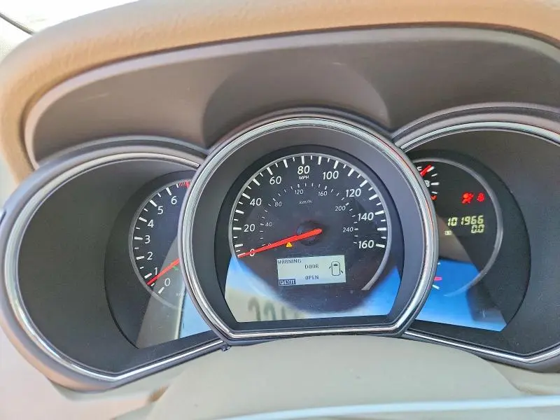2014 NISSAN MURANO S  