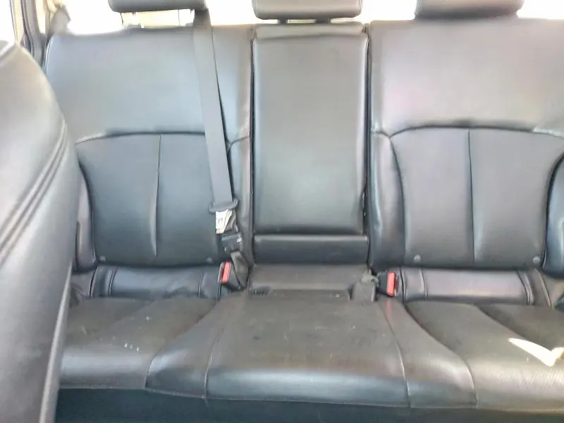 2011 SUBARU OUTBACK 3.6R LIMITED  