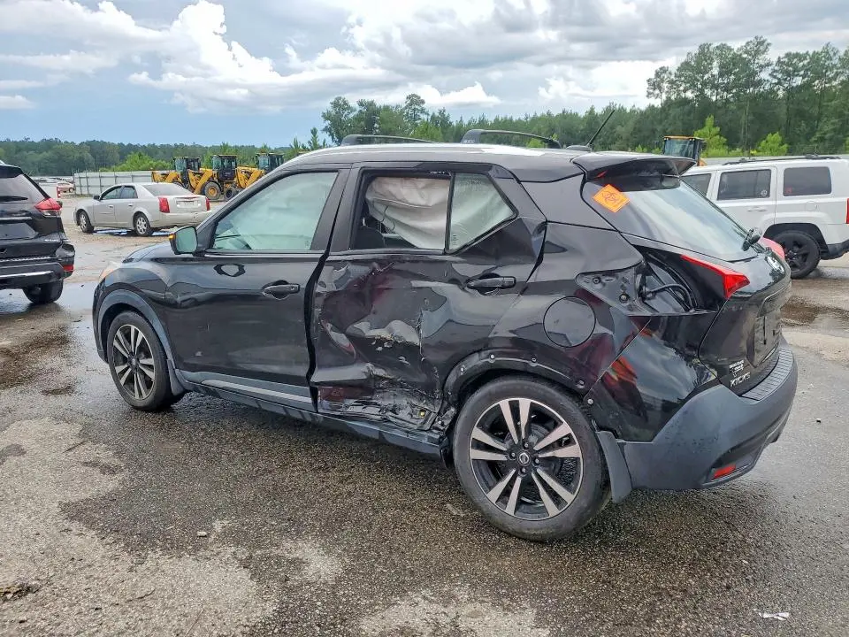 2019 NISSAN KICKS SR  