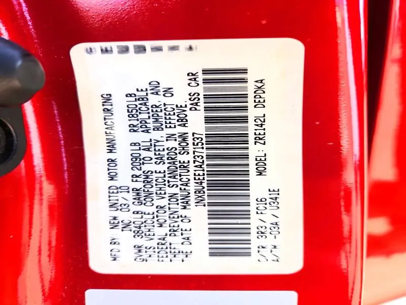 2010 TOYOTA COROLLA LE  