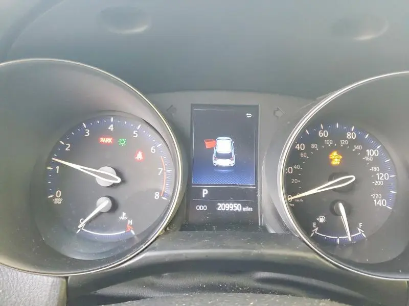 2019 TOYOTA C-HR LE  
