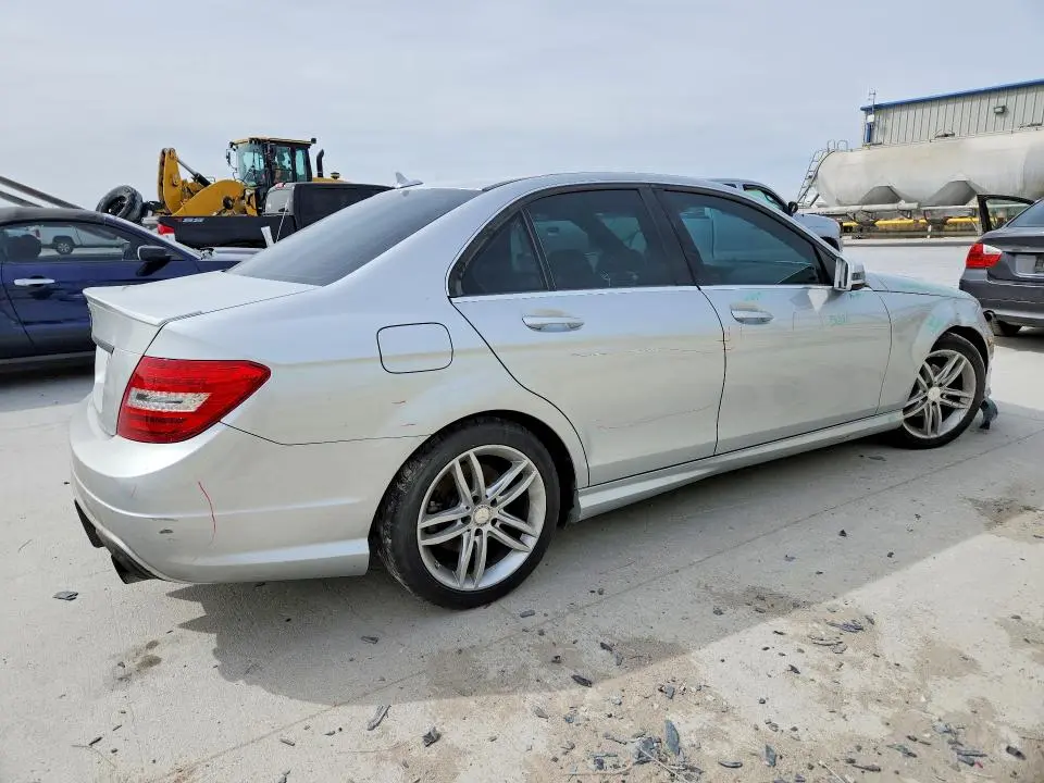 2014 MERCEDES-BENZ C 250  