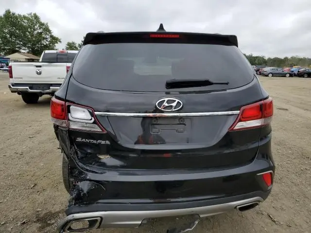 2017 HYUNDAI SANTA FE SE  