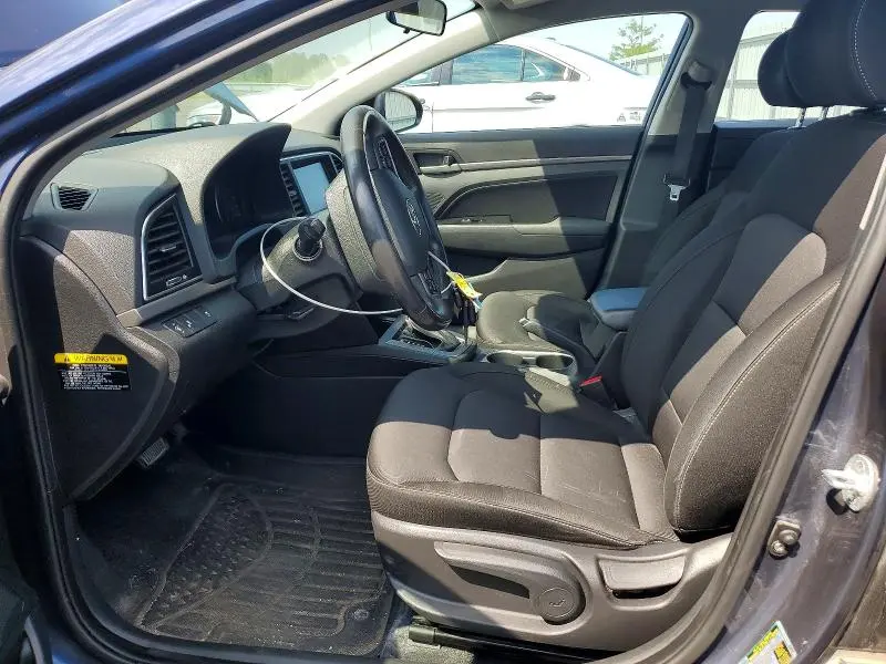2018 HYUNDAI ELANTRA BASE  