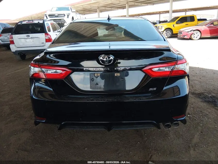 2019 TOYOTA CAMRY SE