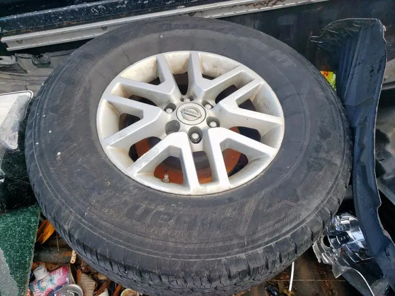 2014 NISSAN FRONTIER S  