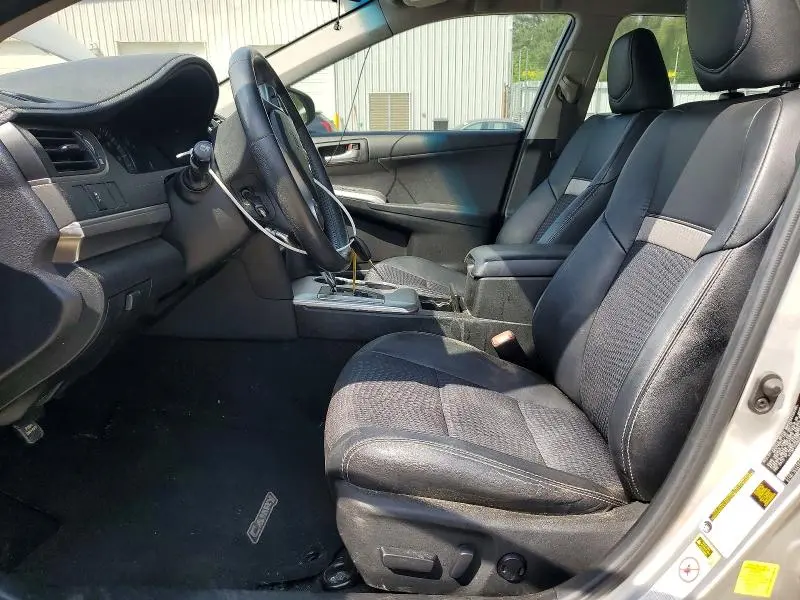 2012 TOYOTA CAMRY SE  