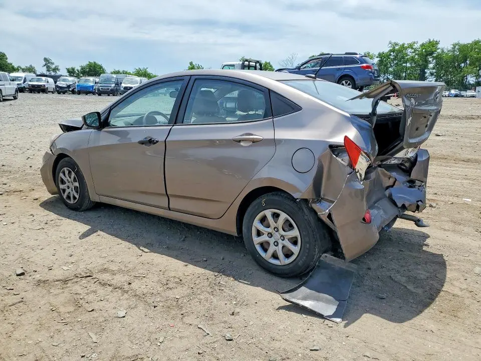 2013 HYUNDAI ACCENT GLS  