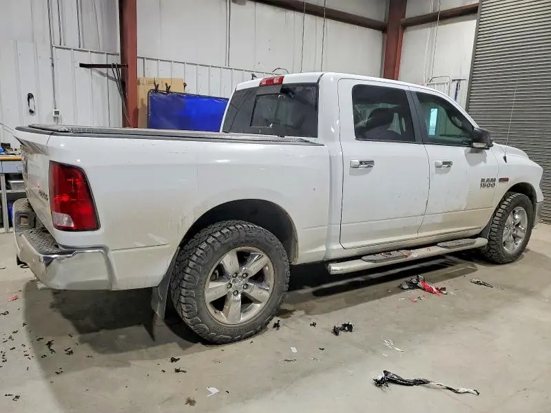 2018 RAM 1500 SLT  