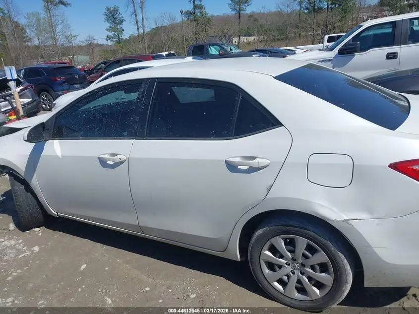 2017 TOYOTA COROLLA LE